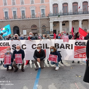 Piazza della Prefettura - Bari (12)