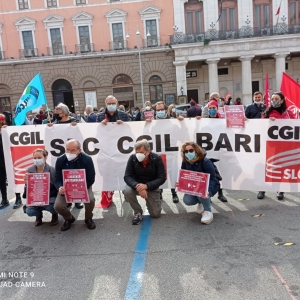 Piazza della Prefettura - Bari (13)